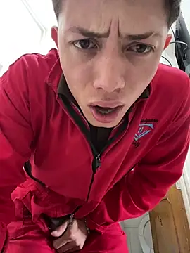 santiObrero online show from February 5, 4:58 pm