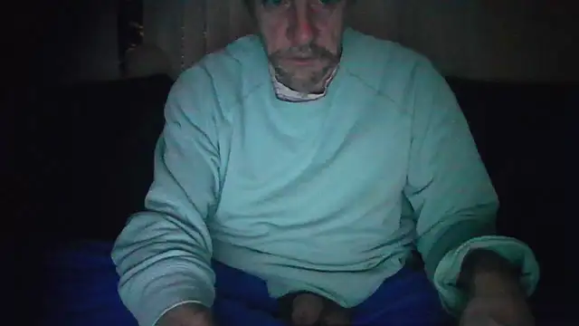 Snapshot of chiichii23 chatting on January 2, 12:34 am chiichii23 online show from January 2, 12:34 am