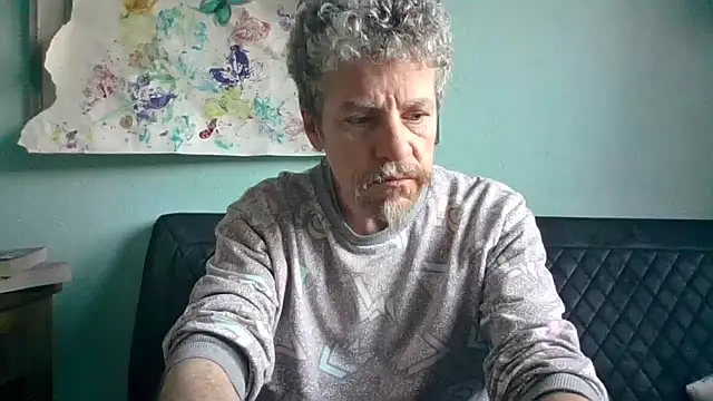 Snapshot of chiichii23 chatting on March 12, 9:44 am chiichii23 online show from March 12, 9:44 am
