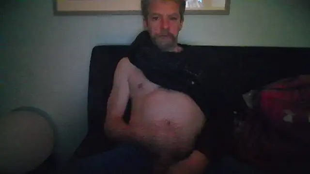 Snapshot of chiichii23 chatting on January 25, 11:54 pm chiichii23 online show from January 25, 11:54 pm