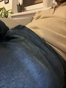 InkedGuy1 online show from March 28, 11:05 pm