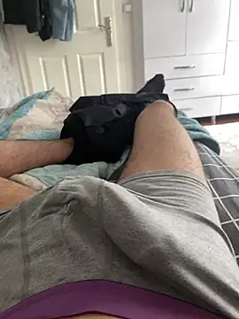 batuhanreal online show from April 11, 2:09 pm