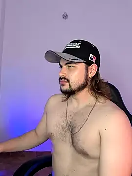 Derek Vow online show from March 1, 1:05 am