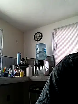 Ryzca online show from April 9, 2:34 pm