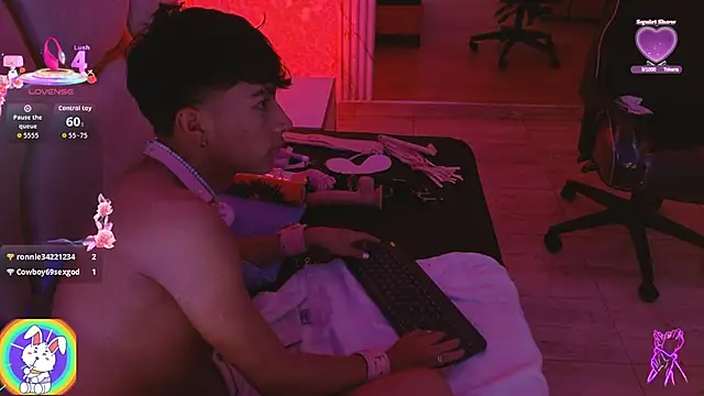 osamu tay online show from April 11, 6:31 am