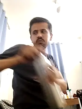 manishk0 online show from April 24, 7:05 pm