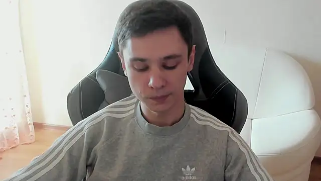 Alexmansuper online show from April 6, 1:34 pm