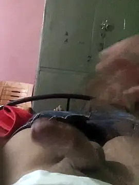 jesse pinkman99 online show from February 3, 7:08 pm