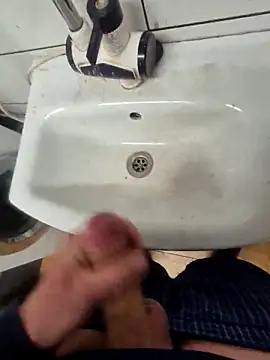 kondec online show from March 8, 7:01 am