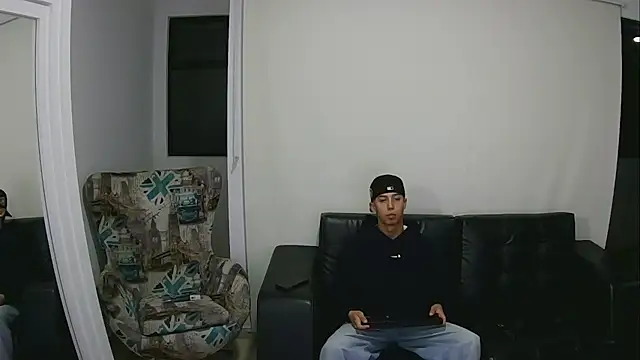 Matt Jonnes online show from February 7, 3:35 am