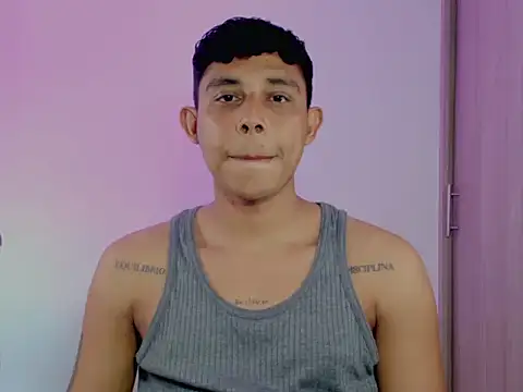 nilo2021 online show from April 21, 1:42 am