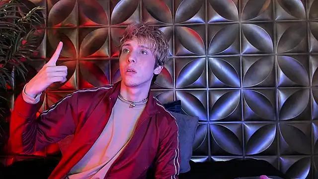 DannyParker  online show from February 13, 2:51 am