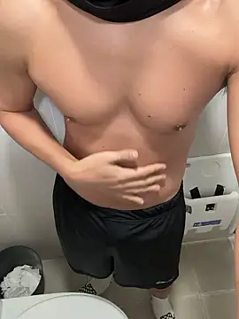 838gg online show from February 4, 1:28 pm