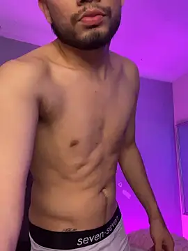 DylanC  online show from February 17, 8:02 am