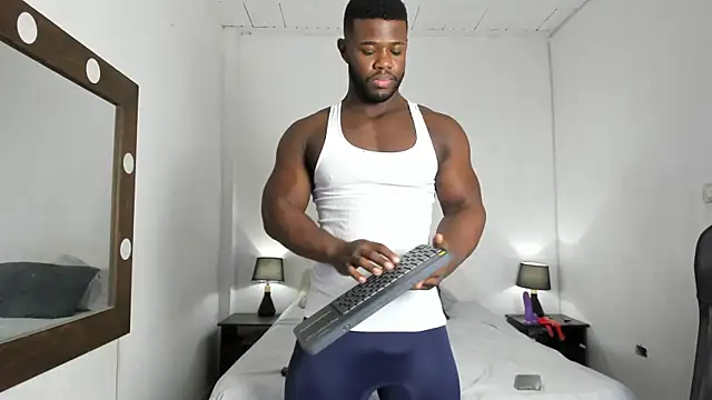 James McBoy online show from July 20, 9:49 pm