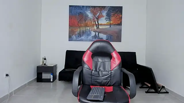 ryanwhite3 online show from February 12, 1:11 am