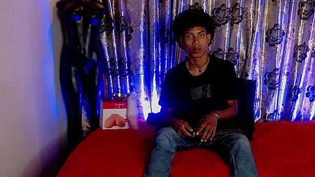 Walkers05 online show from March 27, 4:30 pm