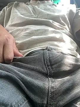 latinocalientehot online show from June 5, 11:27 am