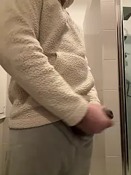 latinocalientehot online show from March 26, 9:52 pm