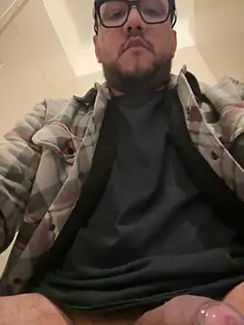 latinocalientehot online show from February 23, 9:49 pm