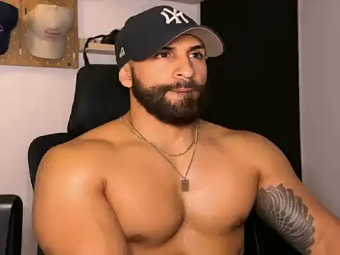 SamDornan51 online show from February 18, 12:53 am