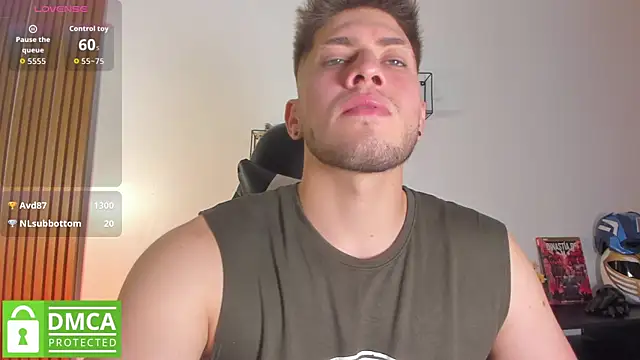 SebastianMaximoff  online show from June 4, 9:43 pm