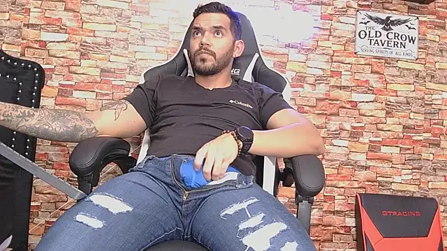 damon69696 online show from February 5, 7:26 am