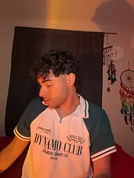 its alejandro27 online show from February 19, 1:13 am