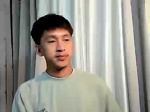  andrie69  online show from April 18, 11:44 am