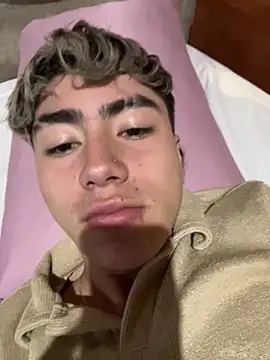 AlexanderCollman2 online show from March 29, 4:45 am