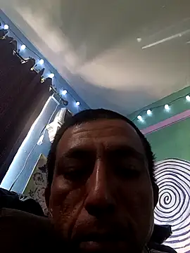 bigbooietx online show from February 28, 5:56 pm