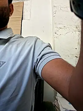 hot---boy1 online show from February 22, 5:20 am