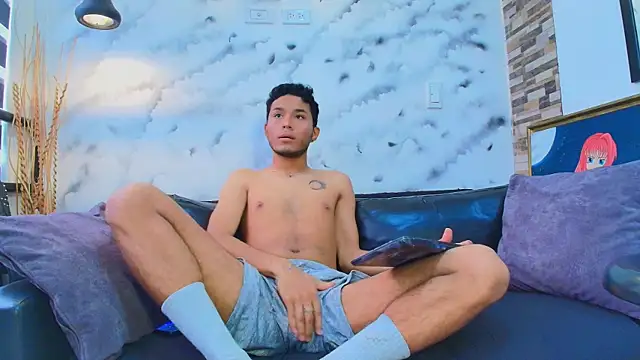 Damon Salvarote S online show from February 4, 8:59 pm