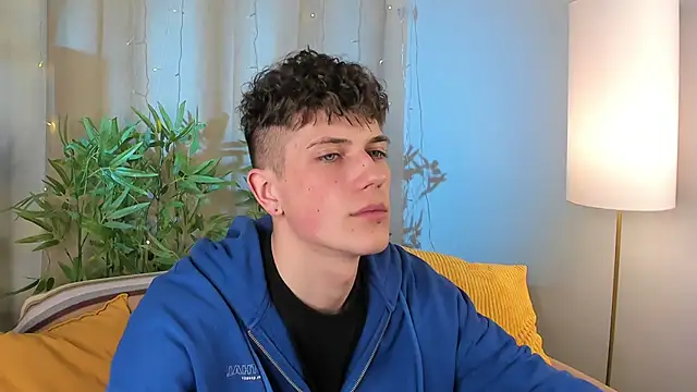 Rony Joy online show from April 15, 8:53 pm