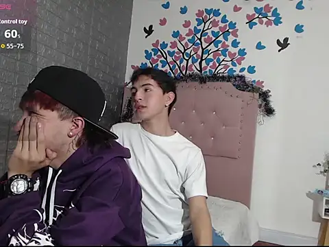 Damian20261 online show from February 21, 10:33 pm