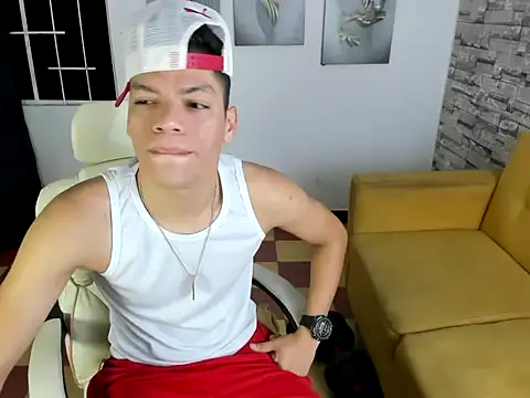 Andres sant  online show from February 6, 9:50 am