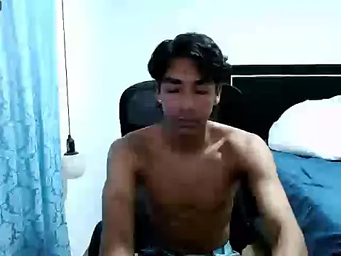 Pedestal diamant online show from April 16, 12:10 am