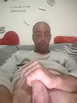 circott online show from April 5, 7:21 pm