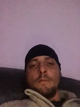 Litalien33 online show from February 6, 11:12 pm