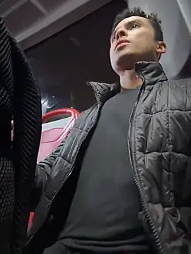 Eros lee online show from March 5, 3:36 am