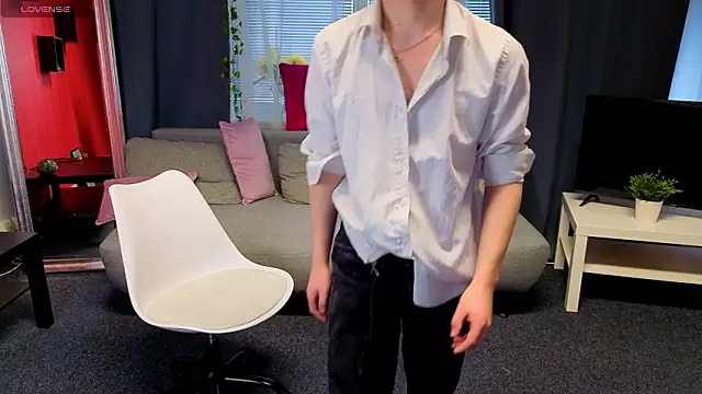 JameMiller online show from March 5, 7:48 am