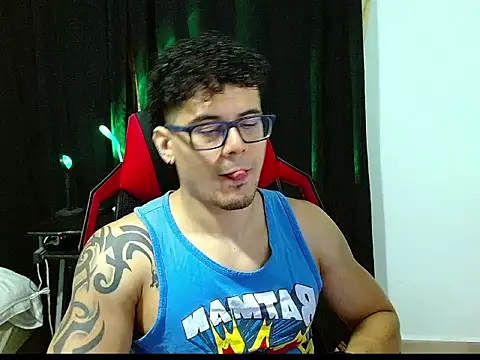 Logan0626 online show from February 13, 12:50 am