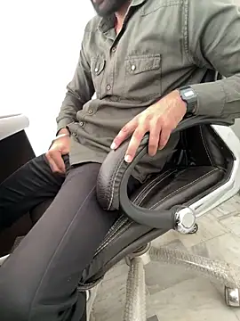 Ronny69y online show from February 27, 6:36 am