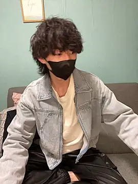 --ha-ru-- online show from April 15, 9:09 am