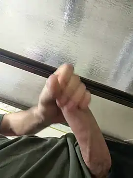 buyukyarak31 online show from February 9, 5:28 pm