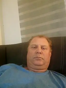 Demik71 online show from February 9, 6:01 pm