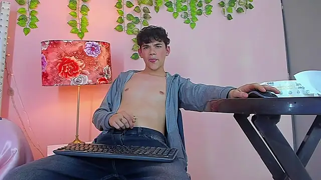 Philippsx online show from March 8, 7:12 am