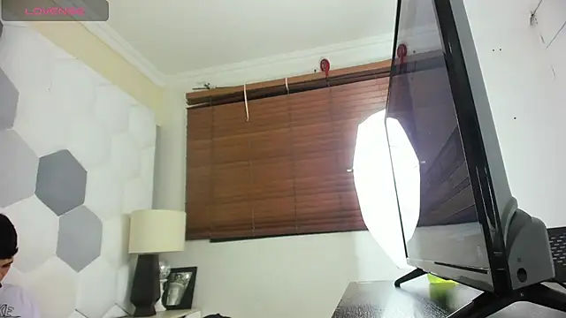 Davi Ponce online show from March 5, 12:18 am