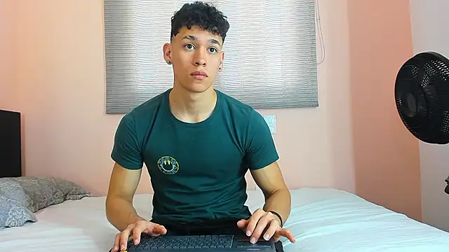 Muscle  Myke online show from February 26, 1:23 pm