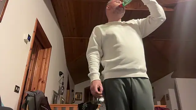 marcovik1 online show from March 9, 8:25 pm